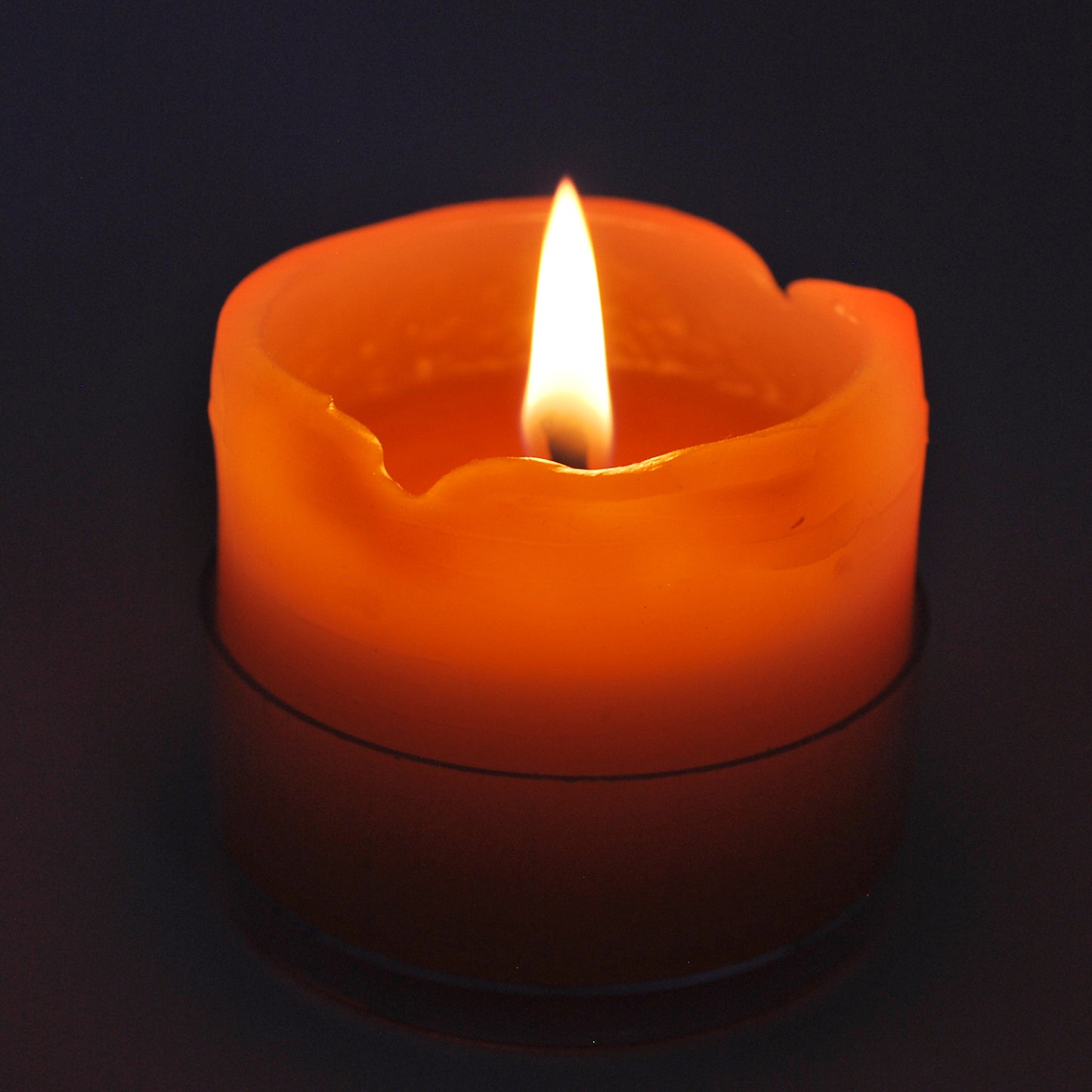 Pure Canadian Beeswax Pillar Candle - MaxiPillar- Canadian Hive - Cotton Wicks - Meditation and Home Decor, Organic, No-Drip, Smoke-Less, Dye-Free